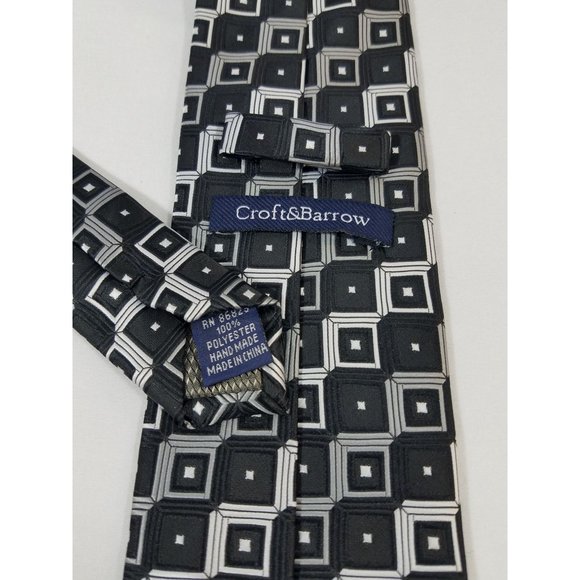 Croft & Barrow Men's Neck tie Silk black gray squares silver Handmade 60" X 3.25 - Picture 4 of 6
